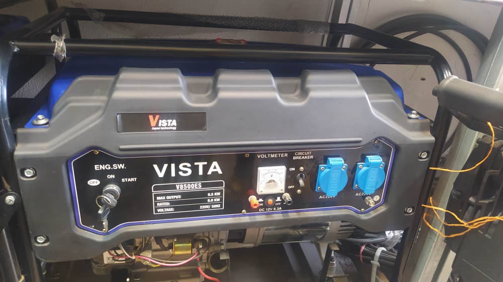 V-8500ES VISTA